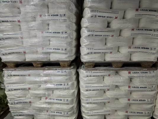 Rutile Titanium Dioxide TIO2 NTR-606 Kemurnian 94% untuk Pelapis & Plastik